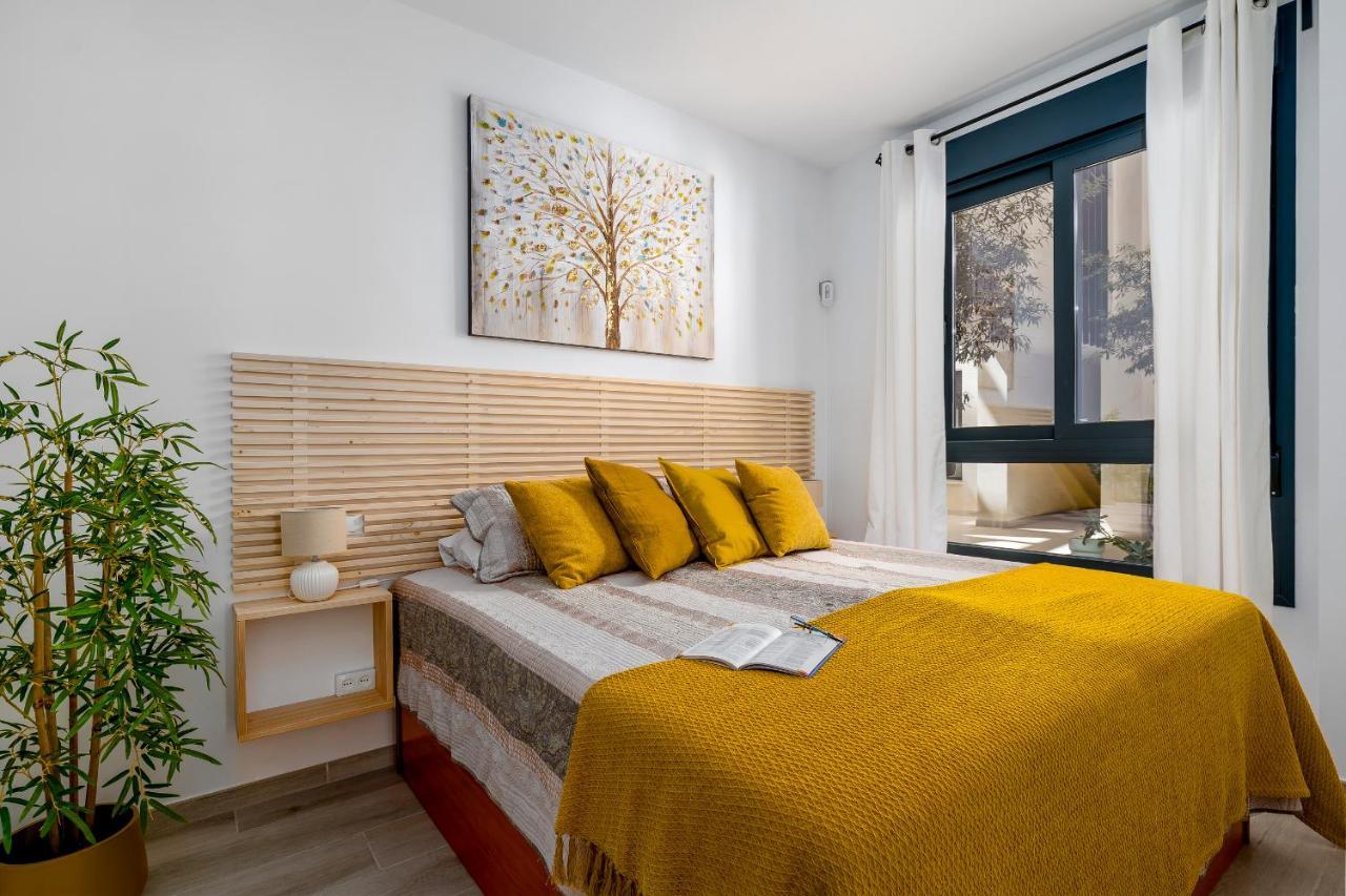 Apartamento Deluxe Con Piscina, Terraza & Parking Малага Екстер'єр фото