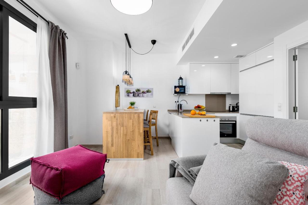 Apartamento Deluxe Con Piscina, Terraza & Parking Малага Екстер'єр фото